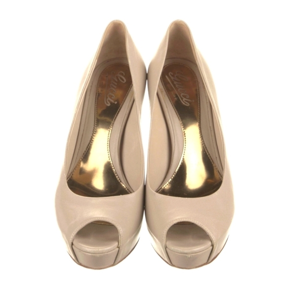 Gucci Shoes - Gucci Women's Leather Beige Pump's Size 39 1/2